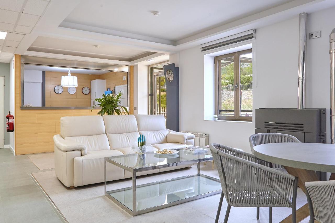 Hostal Fontanan La Pola de Gordon Ngoại thất bức ảnh